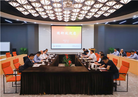 華為中國(guó)區(qū)副總裁葉長(zhǎng)林一行到訪國(guó)軒高科
